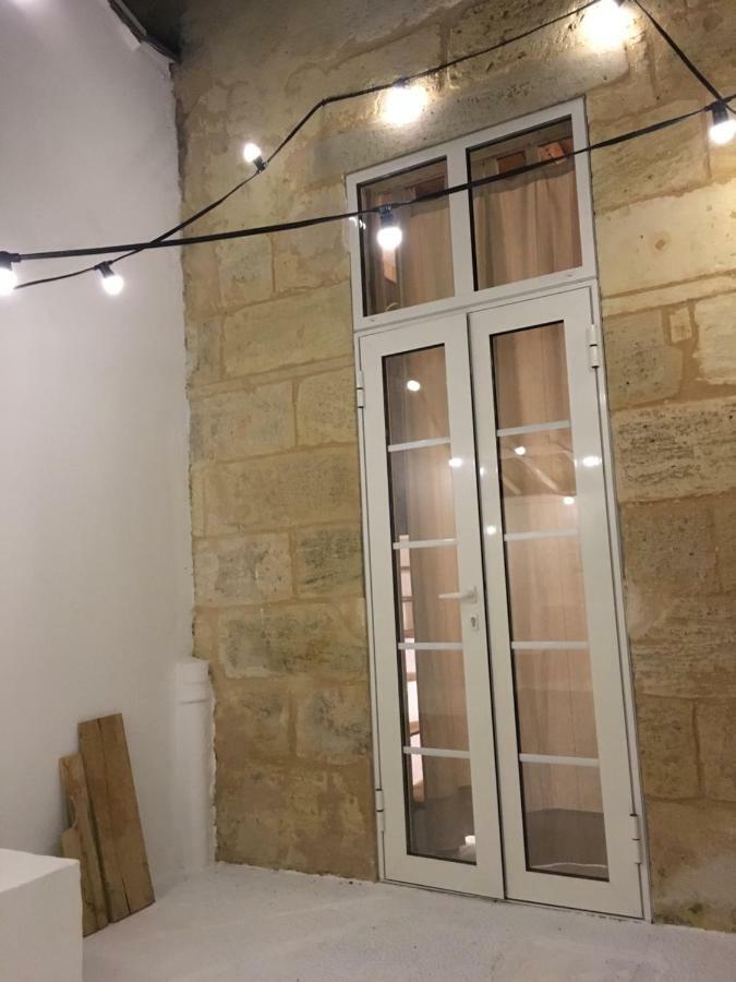 Mirmont Greek Style Bordeaux Exterior photo